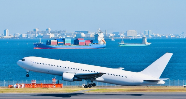 国際海上航空貨物輸送事業